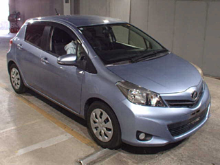 TOYOTA VITZ