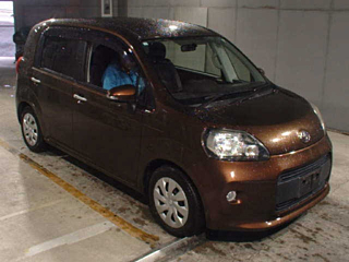 TOYOTA PORTE