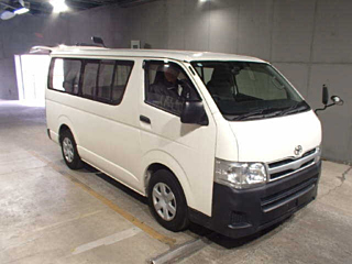 TOYOTA REGIUS ACE VAN