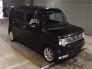 TOYOTA PIXIS SPACE
