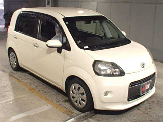 TOYOTA PORTE