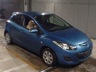 MAZDA DEMIO