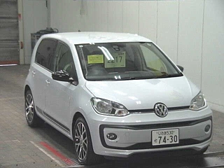 VOLKSWAGEN UP