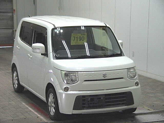 SUZUKI MRWAGON
