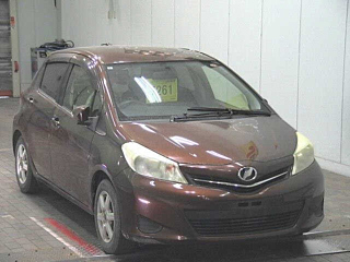 TOYOTA VITZ