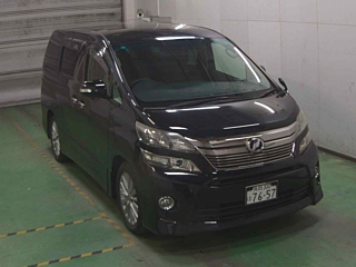TOYOTA VELLFIRE