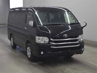 TOYOTA HIACE