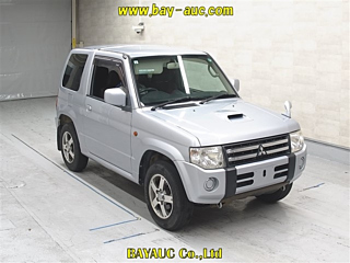 MITSUBISHI PAJERO MINI