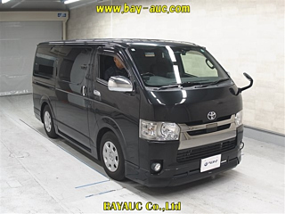 TOYOTA HIACE VAN