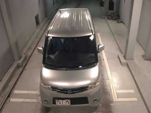 NISSAN ROOX 2010
