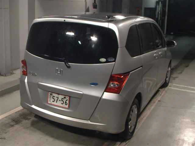 HONDA FREED 2010