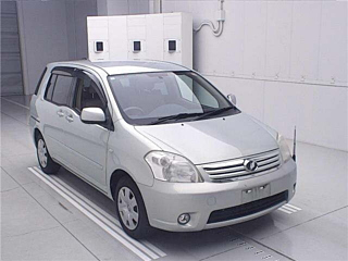 TOYOTA RAUM