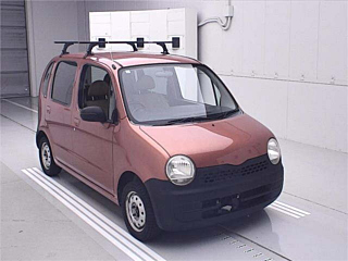 DAIHATSU MOVE LATTE