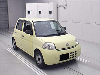 DAIHATSU ESSE
