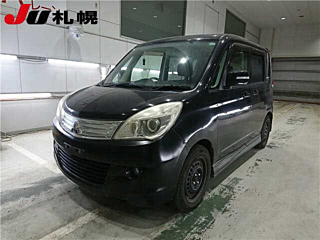 MITSUBISHI DELICA D2