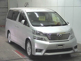 TOYOTA VELLFIRE