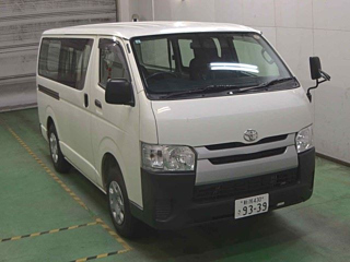 TOYOTA HIACE VAN