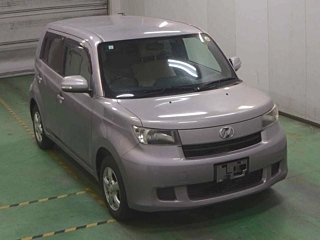 TOYOTA BB