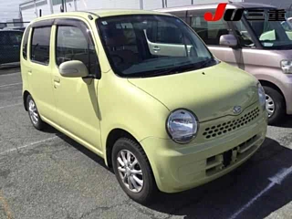 DAIHATSU MOVE LATTE