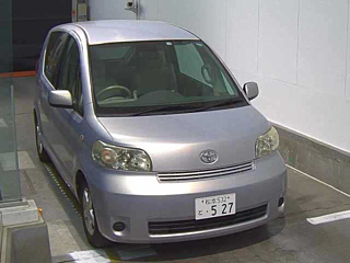 TOYOTA PORTE