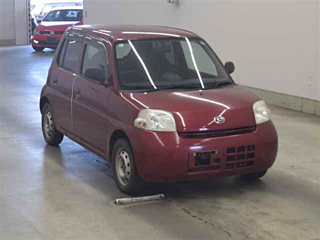 DAIHATSU ESSE