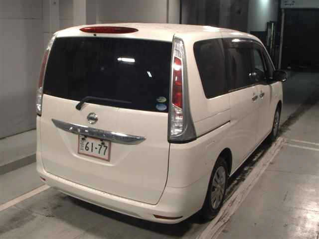 NISSAN SERENA 2011
