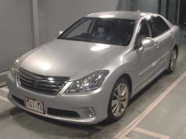 TOYOTA CROWN 2011