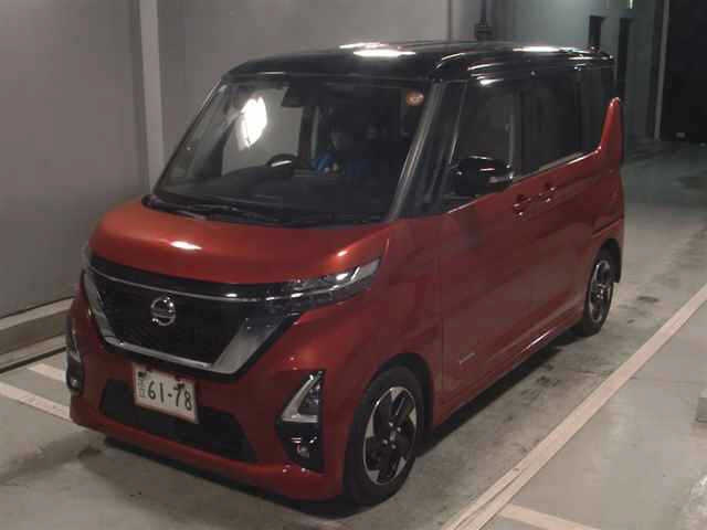 NISSAN ROOX 2021