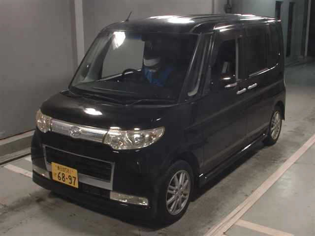 DAIHATSU TANTO 2010