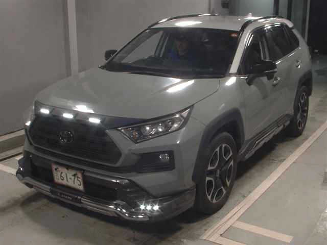 TOYOTA RAV4 2019
