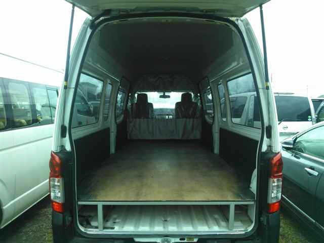NISSAN CARAVAN VAN 2019