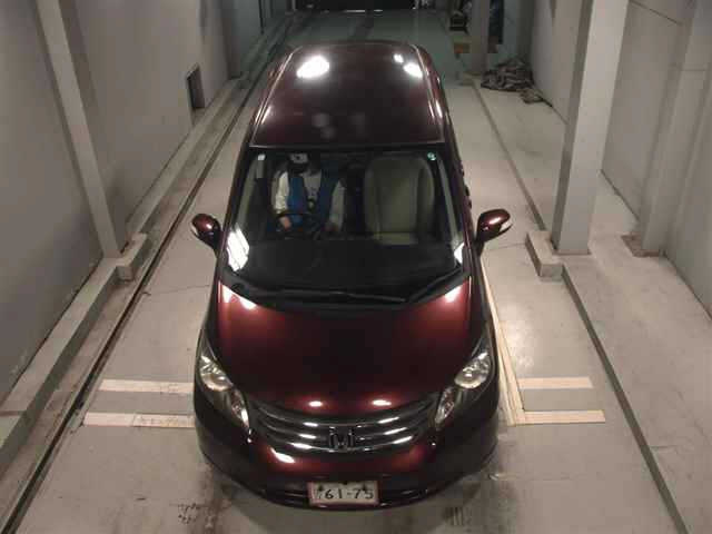 HONDA FREED 2009