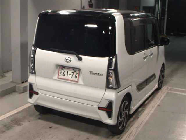 DAIHATSU TANTO 2021