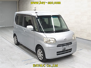 Daihatsu Tanto 2013