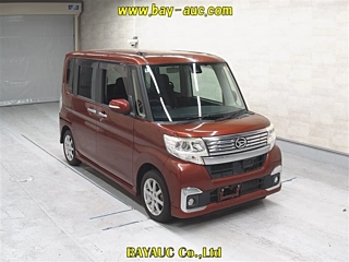 Daihatsu Tanto 2016
