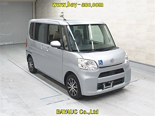 Daihatsu Tanto 2018