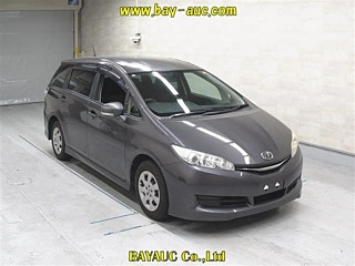 Toyota Wish 2013
