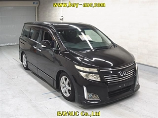 Nissan Elgrand 2011