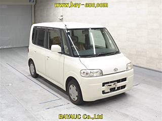 Daihatsu Tanto 2005