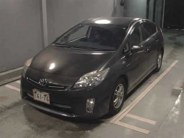 TOYOTA PRIUS 2011