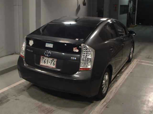 TOYOTA PRIUS 2011