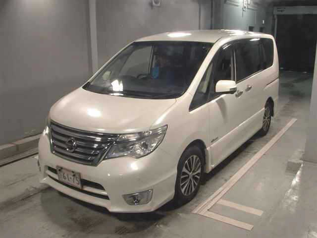 NISSAN SERENA 2015