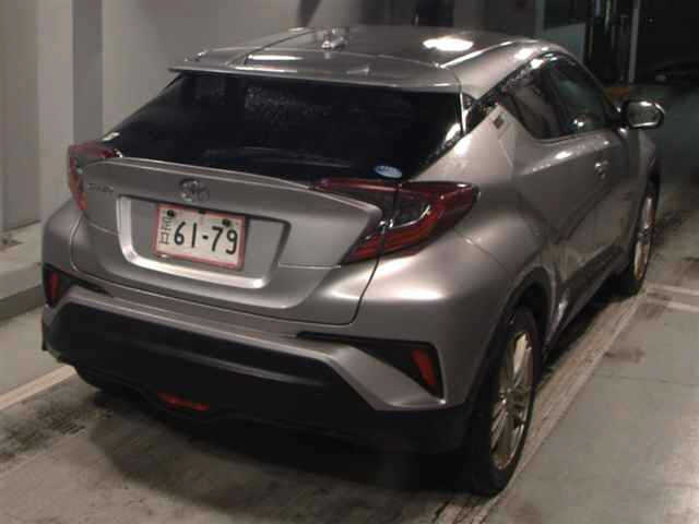 TOYOTA C-HR 2019