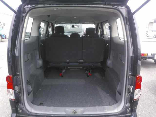 NISSAN NV200 2013