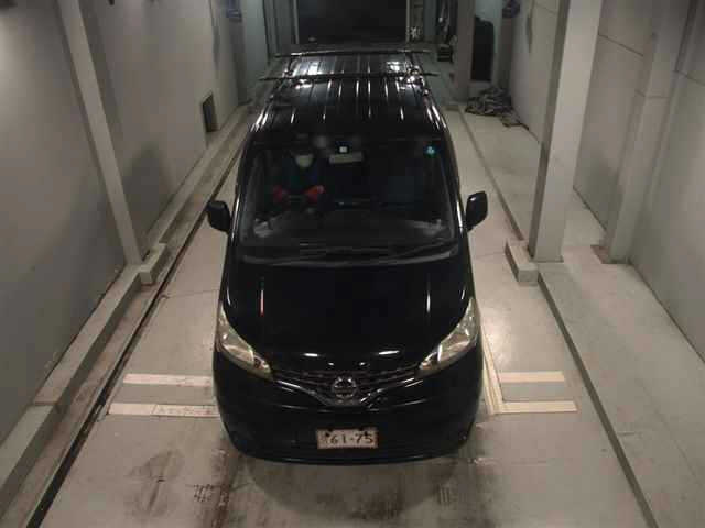 NISSAN NV200 2013