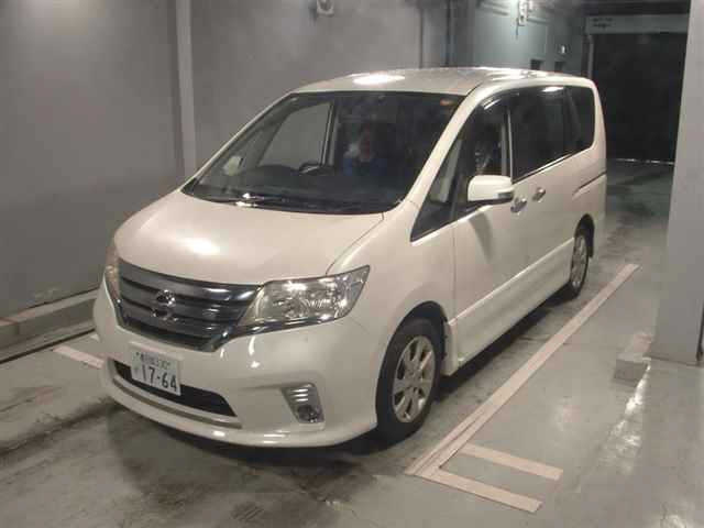 NISSAN SERENA 2011