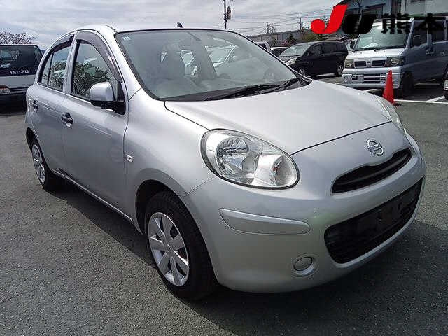 Nissan March 2011