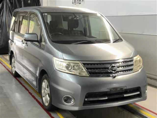 Nissan Serena 2009