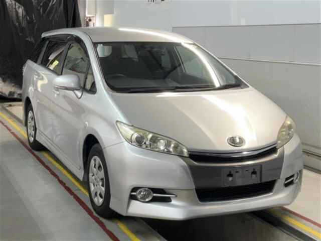 Toyota Wish 2012