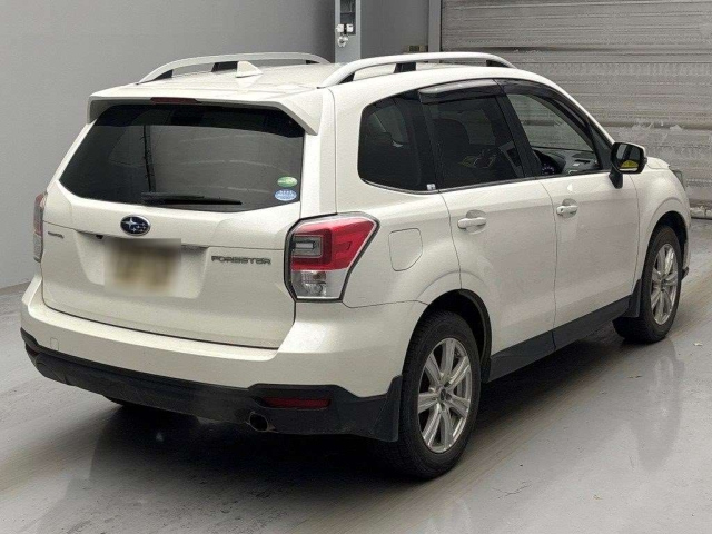 SUBARU FORESTER 2016